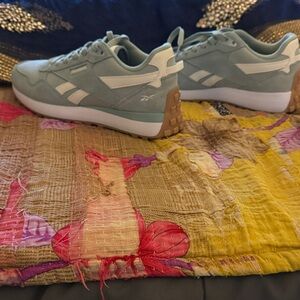 Reebok Women's Mint Green Suede Low-Top Sneakers